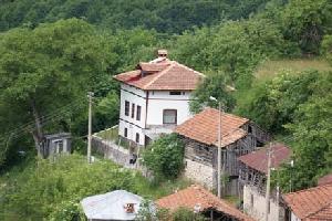 Дядовата къща, Милково